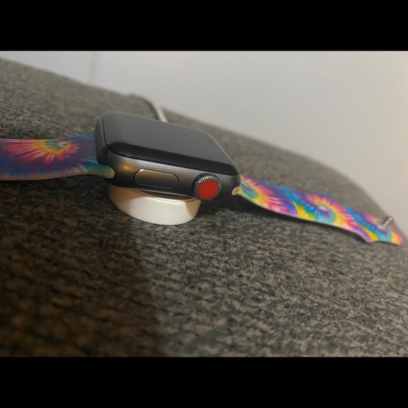 Apple Watch series 3 main image 4